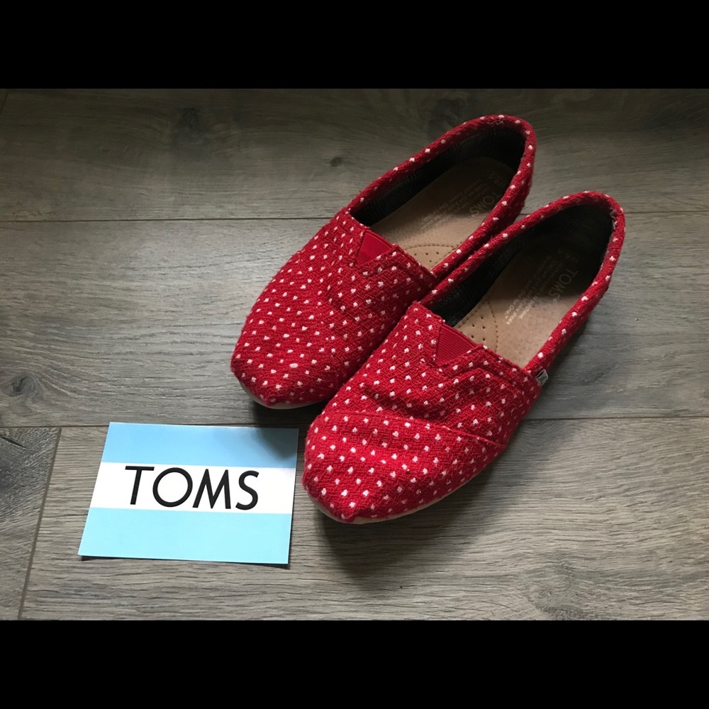Toms Classics Red Dot